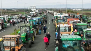 Χατζηδάκης, 3,8 δισ. ευρώ στους αγρότες το 2025, κάλεσμα σε διάλογο χωρίς προσχήματα