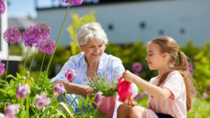 Μακροζωία: Γονίδια ή τρόπος ζωής; Τι λένε οι νέες έρευνες