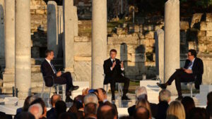 Μακρόν – Μητσοτάκης στη Ρωμαϊκή Αγορά: Η Ευρώπη ανάμεσα σε κρίσεις και στρατηγική αυτονομία