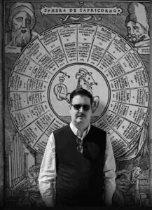 Η Αστρολογία συναντά τη Λογική: Η Kallithea Press καλωσορίζει στην ομάδα τον Γεώργιο Δέγλερη