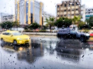 Κλέαρχος Μαρουσάκης: Έντονα άστατος καιρός για 48 ώρες – Βροχές, πτώση θερμοκρασίας και χαλάζι