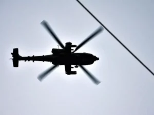 Αναγκαστική προσγείωση στρατιωτικού ελικοπτέρου στην Κρήτη – Σε εξέλιξη έρευνα για τα αίτια