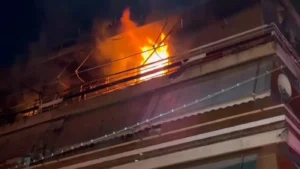 Τραγωδία σε διαμέρισμα στην Αθήνα: Δύο νεκροί μετά από φονική πυρκαγιά στον Κολωνό