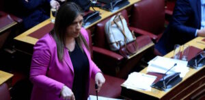 Κωνσταντοπούλου: Παρέμβαση πριν την άρση ασυλίας στη Βουλή