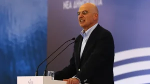 «Δένδιας για το θαλάσσιο drone στη Λευκάδα: “Γνωρίζουμε τι είναι και τι περιέχει” – Σε εξέλιξη η έρευνα των αρχών»