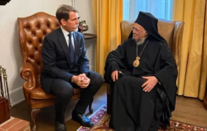Συνάντηση Παύλου Ντε Γκρες με τον Οικουμενικό Πατριάρχη Βαρθολομαίο – Μήνυμα για ενότητα και διάλογο