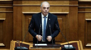 Πόθεν Έσχες 2025: Τι δήλωσε γνωστός πολιτικός αρχηγός για εισόδημα, ακίνητα και θυρίδες