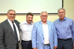 Νέο προεδρείο στο Περιφερειακό Συμβούλιο Αττικής – Στην προεδρία ο Χρήστος Γώγος