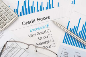 Νέο κρατικό credit score: Πώς θα αξιολογείται η οικονομική αξιοπιστία πολιτών και επιχειρήσεων