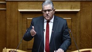 Κουτσούμπας: Απαντά σε Μητσοτάκη για ΑΙ