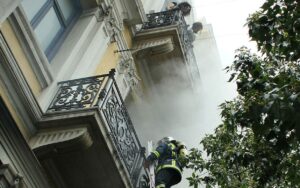 Εμπρησμός στη Marfin: Απολογούνται σήμερα οι δύο κατηγορούμενοι