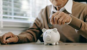 Οι νέες συντάξεις του Δημοσίου ανάλογα με τα έτη ασφάλισης