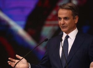 Μητσοτάκης: Μειώσεις τιμών από 1η Σεπτεμβρίου – Τι φέρνει ο οδικός χάρτης της κυβέρνησης έως το 2030