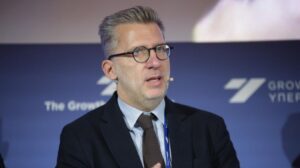 Σκέρτσος: «Δεν προκύπτει ότι οι περισσότεροι Έλληνες έχουν καταθέσεις κάτω από 1.000 ευρώ»