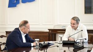 Μητσοτάκης και Αγγελούδης συζήτησαν για την «καινούργια ΔΕΘ του 2030»