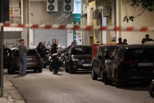 Πυροβολισμοί σε καφέ-Τραυματίστηκε 10χρονη