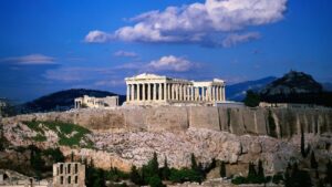 Κωνσταντοπούλου: «Προκλητική η επίδειξη της σβάστικας στην Ακρόπολη»