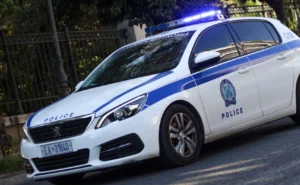 Ακροδεξιά επίθεση με μαχαίρι στην Ελευσίνα