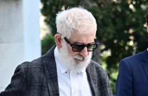 Καταδικάστηκε σε 12 μήνες με αναστολή η πρώτη καταγγέλλουσα του Πέτρου Φιλιππίδη