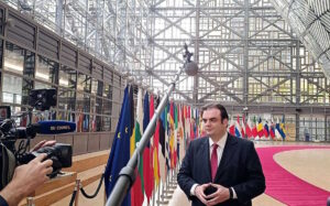 Πιερρακάκης: Μέτρα για την ενεργειακή ακρίβεια