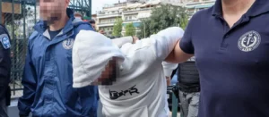 Έκρηξη στην Πλάκα: τρεις οι συλληφθέντες με βεβαρυμένο ποινικό μητρώο